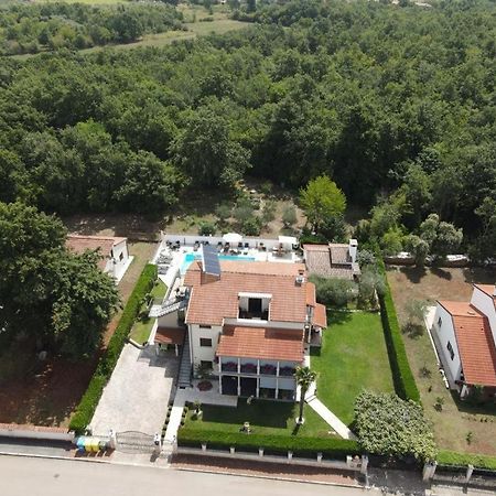 Apartments Pilic Rosini Zewnętrze zdjęcie