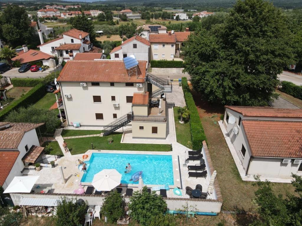 Apartments Pilic Rosini Zewnętrze zdjęcie