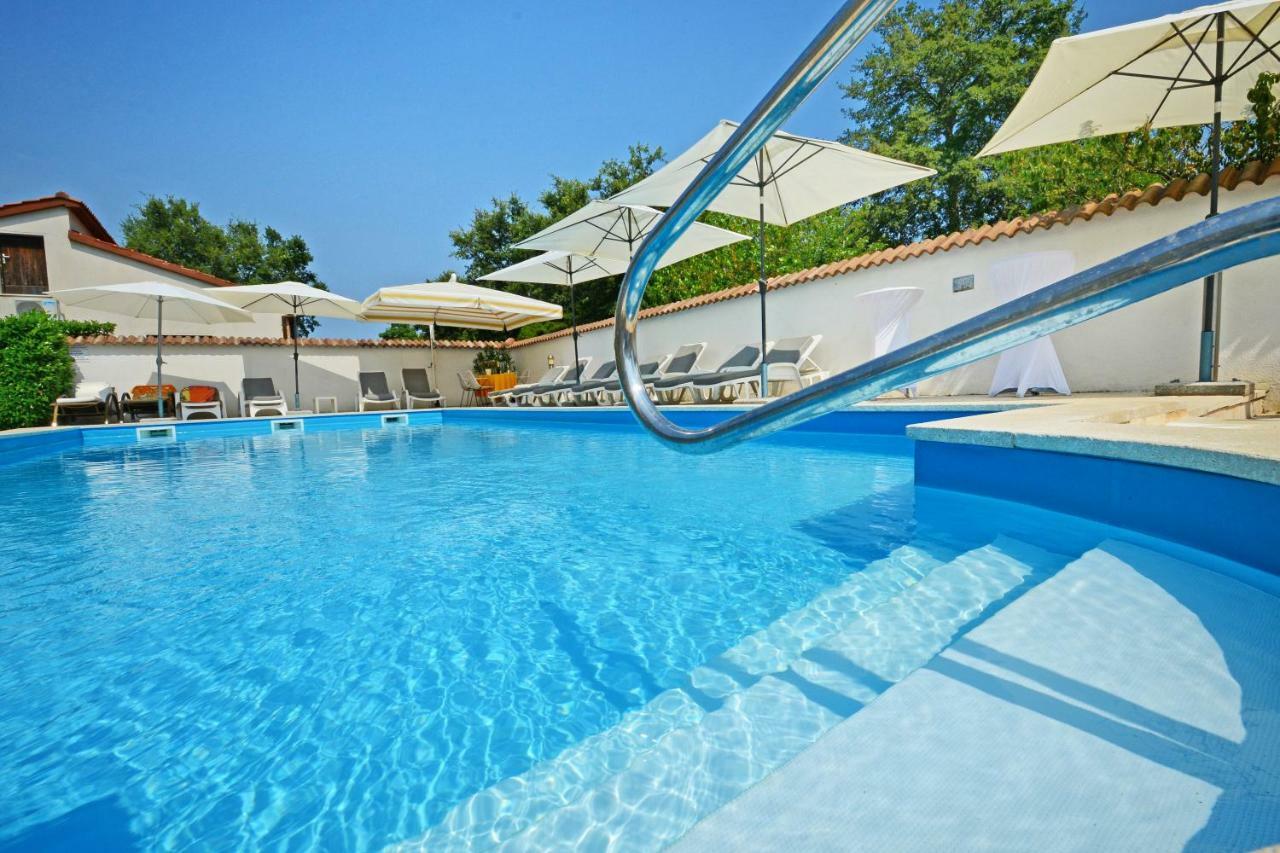 Apartments Pilic Rosini Zewnętrze zdjęcie