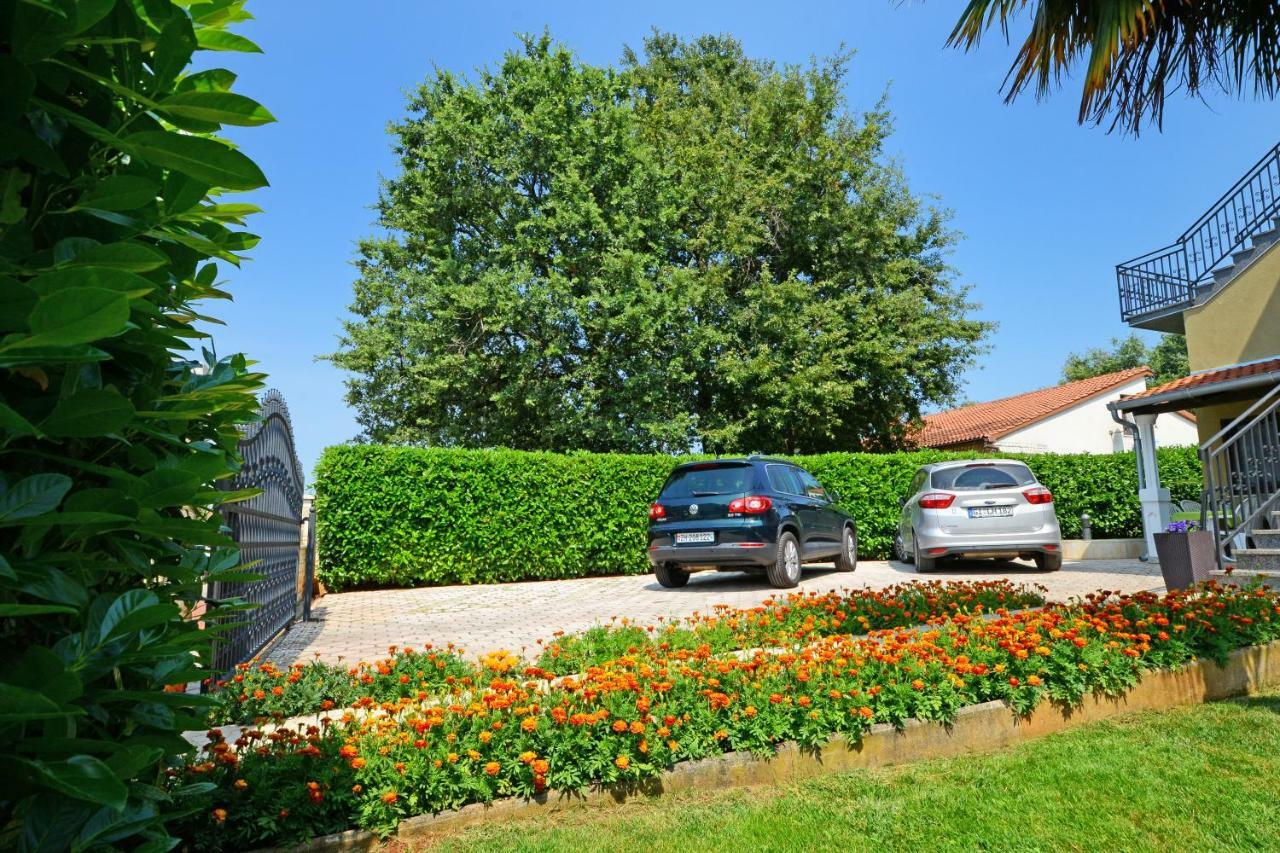 Apartments Pilic Rosini Zewnętrze zdjęcie