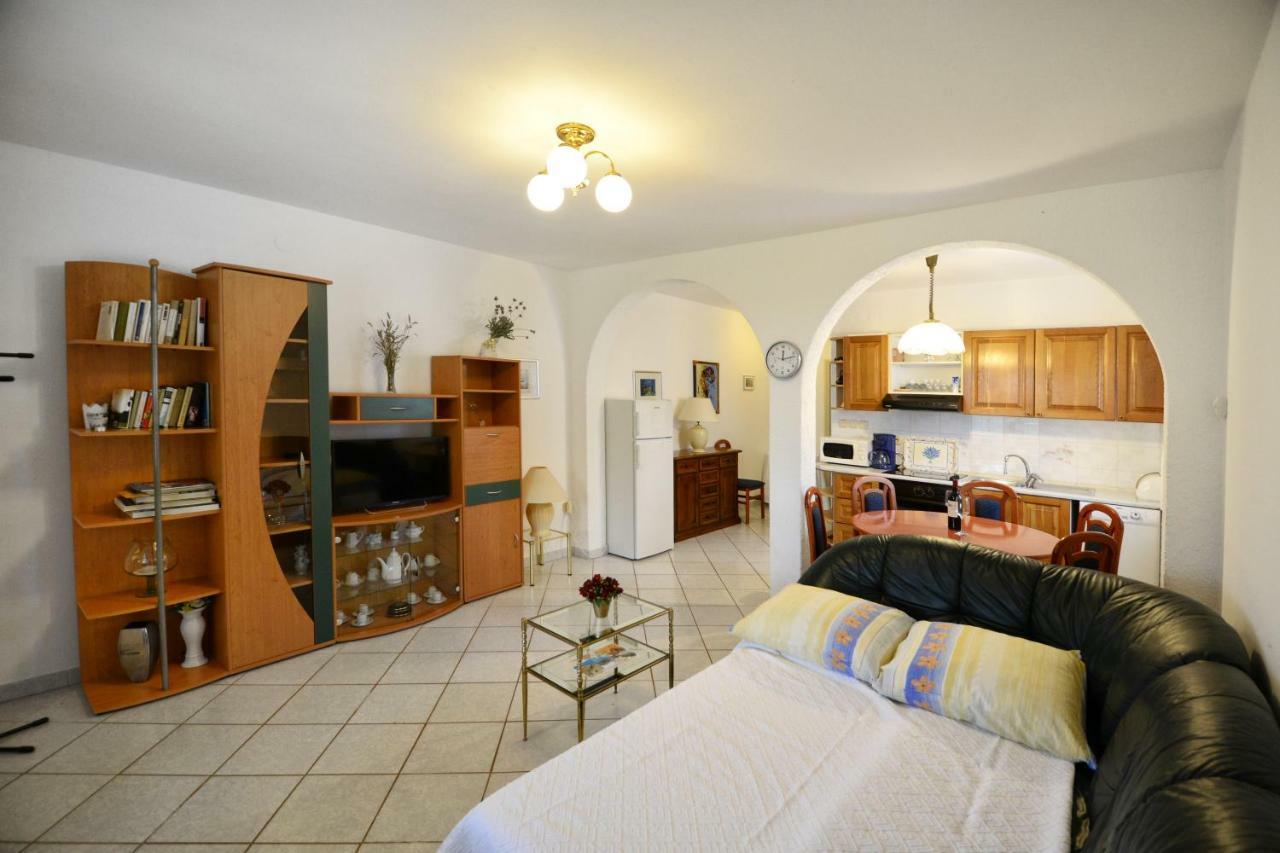 Apartments Pilic Rosini Zewnętrze zdjęcie